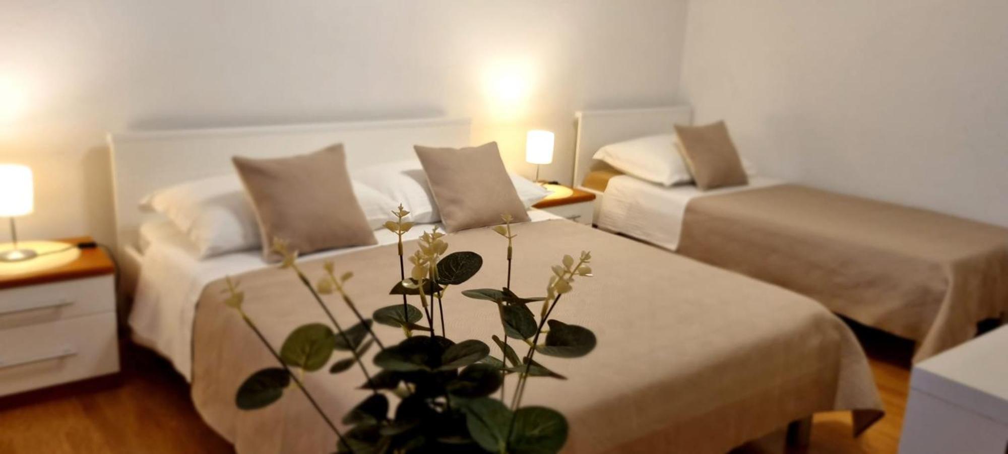 Bed & Breakfast Huljic Hvar Town Exterior foto